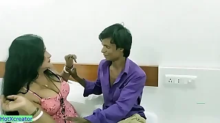 Indian impotent retrench VS hot glum wife&excl;  Hindi netting sex Ep1